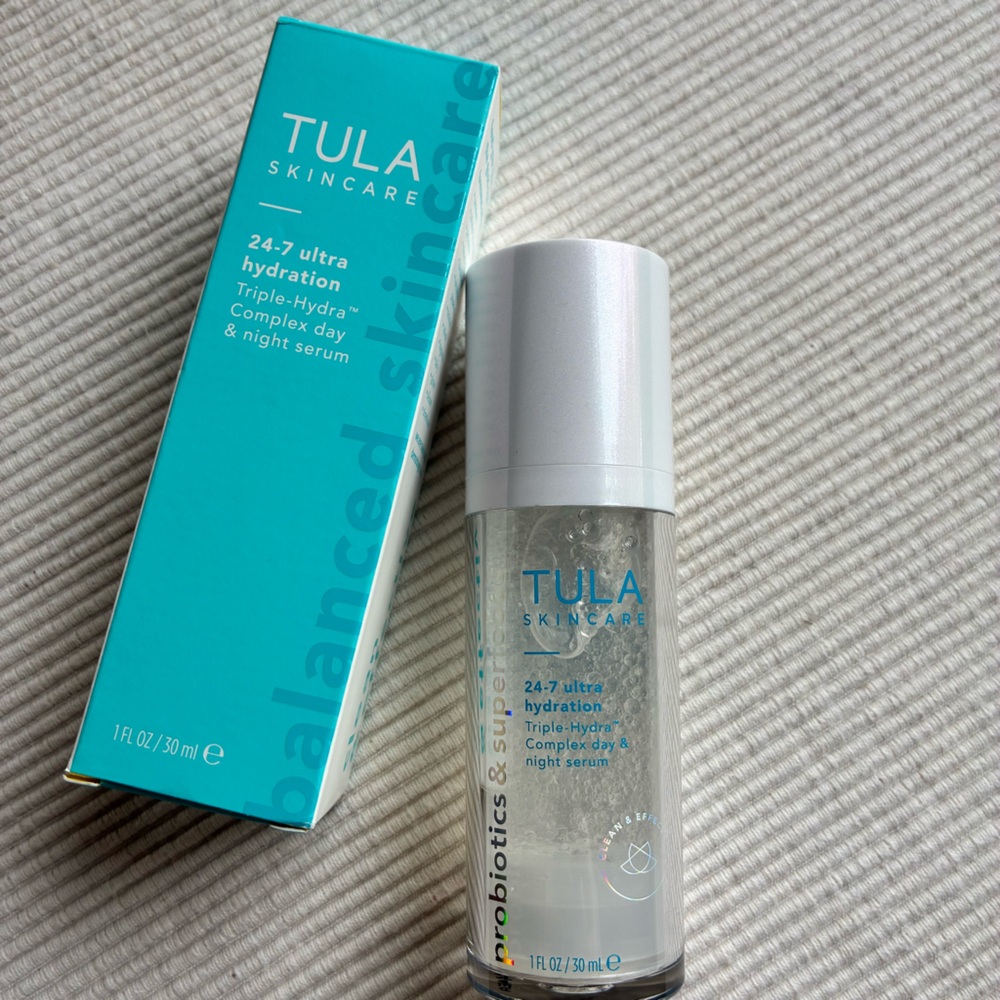 TULA 24-7 Ultra Hydration
Triple-Hydra Complex™ day & night serum